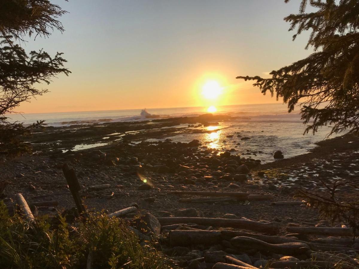 Port Renfrew Vacation Rentals Eksteriør billede